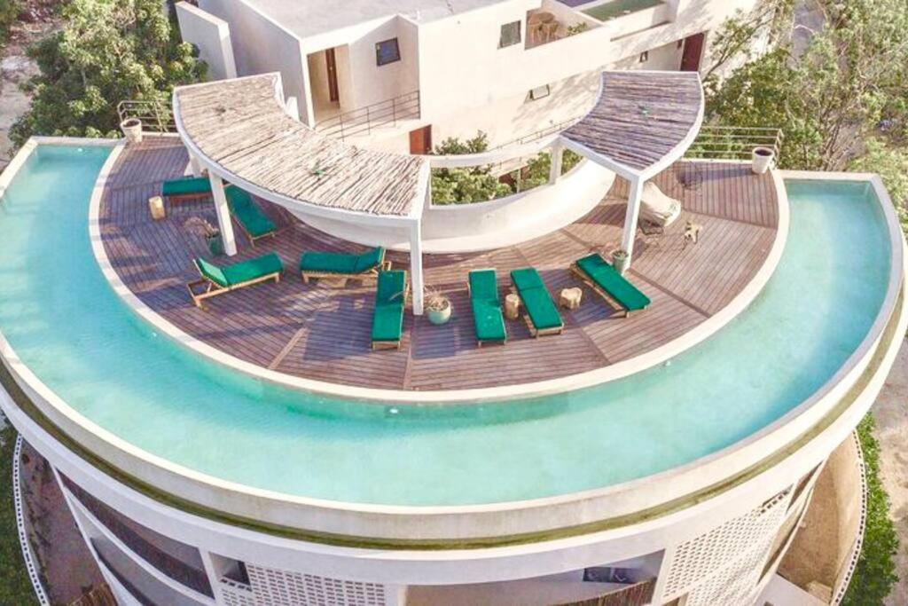 New In Tanik With Private Pool And Rooftop! Apartamento *